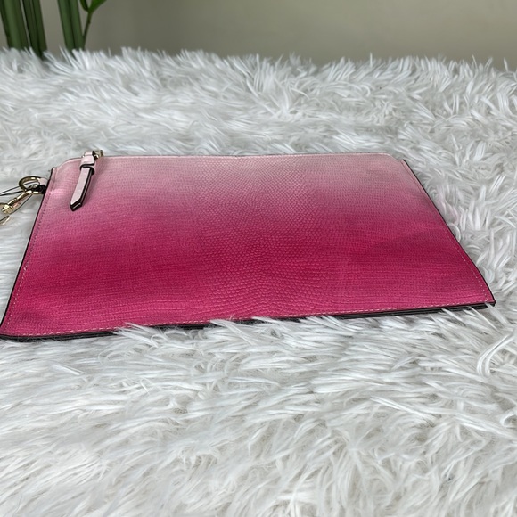 INC International Concepts ~ Molyy Wristlet ~ Pink Ombré ~ NWT! - Picture 6 of 9